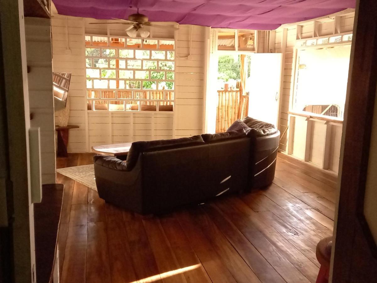 Casa Lumiere Apartment Bocas del Toro Exterior photo